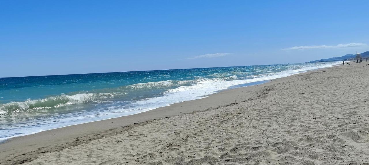 Oasis Naturista, Bahia De Vera Playas de Vera Bagian luar foto